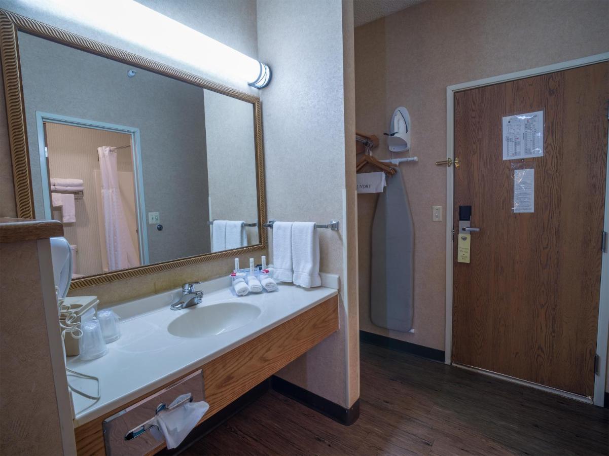 Miles City Hotel المظهر الخارجي الصورة