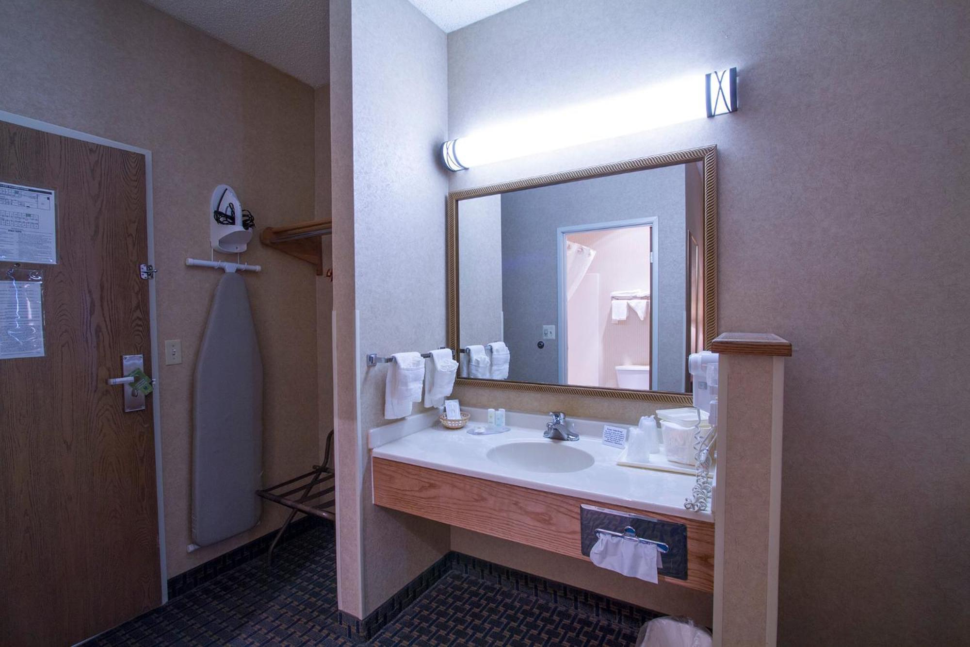 Miles City Hotel المظهر الخارجي الصورة